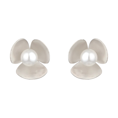 گوشواره نقره زنانه مدل گل یاس و مروارید کد E03