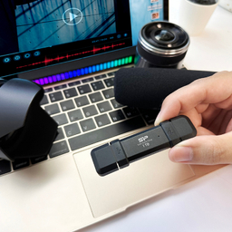 حافظه SSD اکسترنال سیلیکون پاور کد DS72