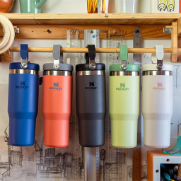 قمقمه استنلی مدل Iceflow Flip Straw Tumbler گنجایش 0.88 لیتر