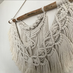 آویز بافتنی مکرومه آناهیتا پلاس کد 003