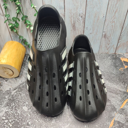 صندل مردانه زیتون مدل سامبا کد 126710 نصر رنگ مشکی