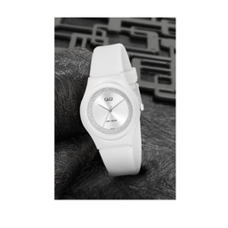 ساعت عقربه ای زنانه کیو اند کیو کد VQ86J026Y