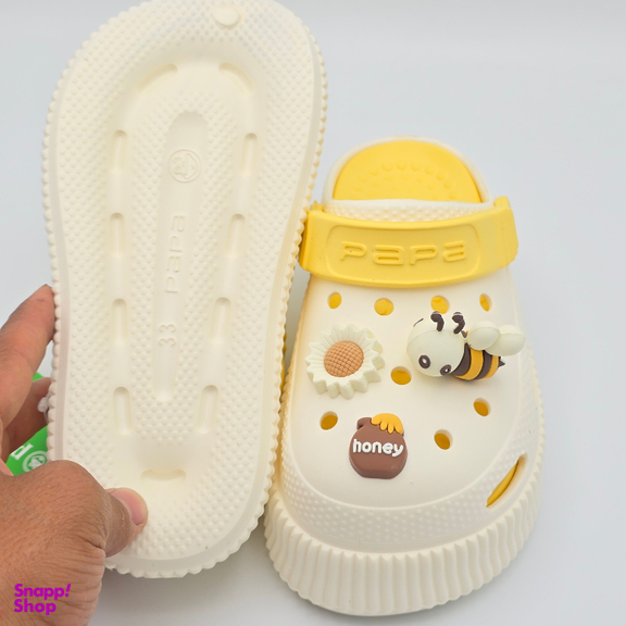 صندل بچگانه پاپا مدل کراکس کد 25335 رنگ کرم زرد