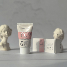 کرم پودر فارماسی رنگ 02 Golden Glow