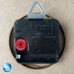 ساعت دیواری چشمه نور مدل H8015