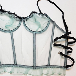 ست شورت و سوتین زنانه برتا مدل فنردار شیشه ای کد 5111-2261 رنگ سبز روشن