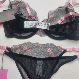 ست شورت و سوتین زنانه برتا کد 2020BS رنگ مشکی