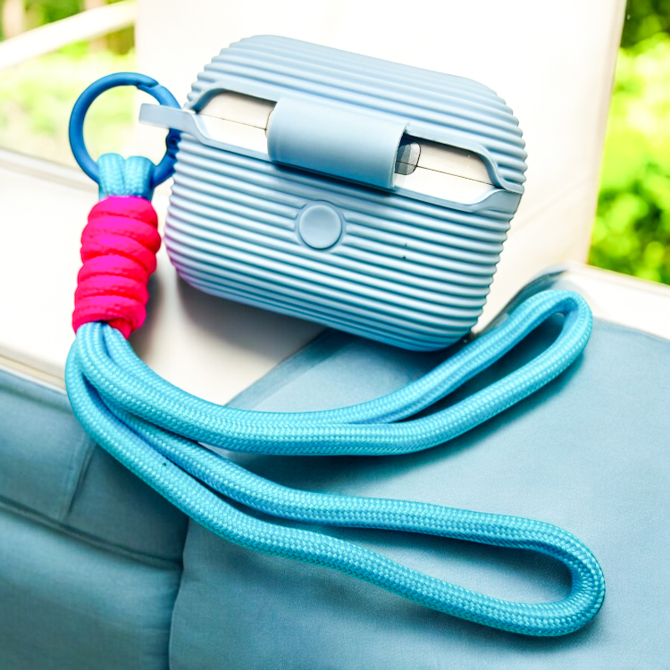 کاور عروسکی ایرفون بلوتوثی مدل Doll2 مناسب اپل AirPods Pro 2