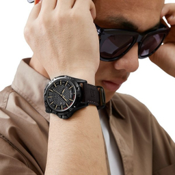 ساعت مچی عقربه ای مردانه نیوی فورس مدل 8023 رنگ مشکی