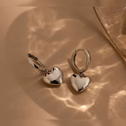 گوشواره نقره زنانه مدل قلب دامله