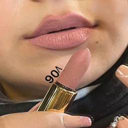 رژ لب جامد سوپر مات و مخملی سالوته شماره 908