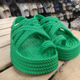 دمپایی دخترانه زیتون مدل ساحلی رنگ سبز