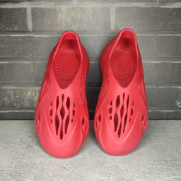 دمپایی ساحلی پاپا مدل فضایی رنگ قرمز