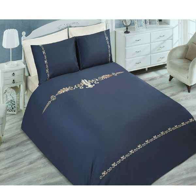 ست 7 تکه لحاف کاور دونفره گلدوزی شده رانفرس رزین تاژ طرح کتیبه رنگ طوسی تیره