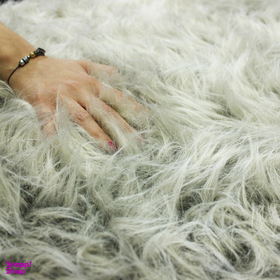 فرش ماشینی شاران هوم طرح خز پرز بلند فانتزی مدل اسفنج دار