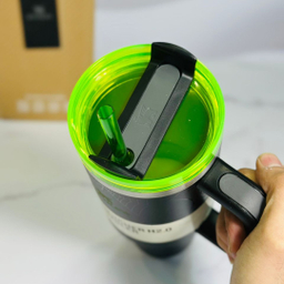 تراول ماگ استنلی مدل Tumbler طرح شماره 002 ظرفیت ۱۱۸۰ میلی‌ لیتر