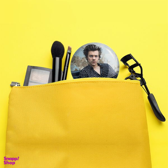 آینه جیبی خندالو مدل هری استایلز گروه موسیقی وان دایرکشن One Direction  کد 18941