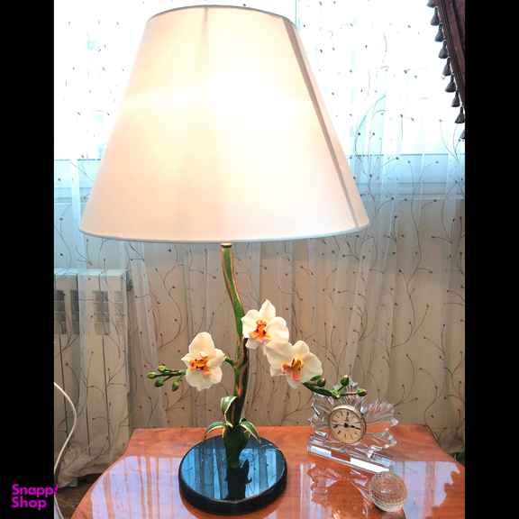 آباژور رومیزی مدرن مدل گل الستریا