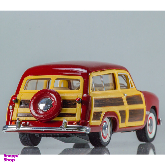 ماشین بازی کینزمارت مدل 1949 ford woody wagon