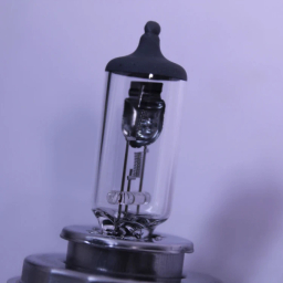 لامپ خودرو مونلایت مدل 60.55W پایه H4