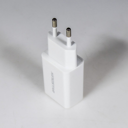 شارژر دیواری کینگ استار مدل KW132