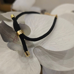 دستبند طلا 18 عیار زنانه شمیم گلد گالری مدل بی‌ نهایت حرف F و قلب کد D65-2