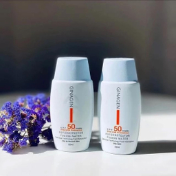 کرم ضد آفتاب ژیناژن سری Oily Skin مدل Invisible حجم 50 میلی لیتر