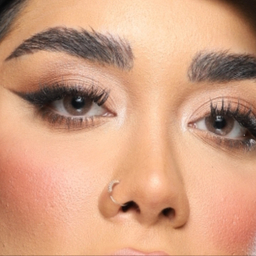 لنز رنگی سالیانه هرا شماره 14 کد sba120 رنگ عسلی موکا