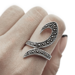 انگشتر نقره زنانه مدل پیچ کد 12378