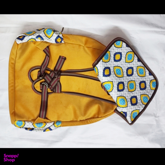 کوله پشتی زنانه یوتاب مدل سنتی کد A-01