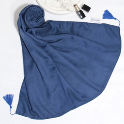 شال زنانه آنالیا مدل نخی دور دوخت منگوله دار کد 9613