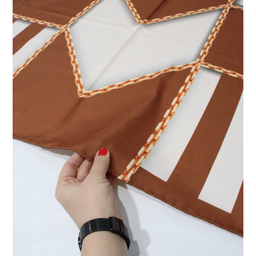 روسری زنانه آنالیا مدل ابریشم دست دوز طرح زنجیری کلاسیک کد ana-2821