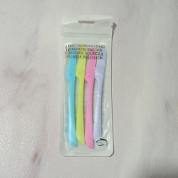 تیغ ابرو مینیسو مدل Precision Folding مجموعه 4 عددی