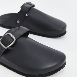 صندل زنانه ال سی وایکیکی مدل فول طبی استپ دار