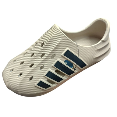 صندل مردانه زیتون مدل سامبا کد 136711 نصر رنگ کرم