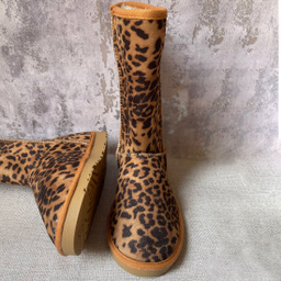 بوت زنانه مدل پلنگی