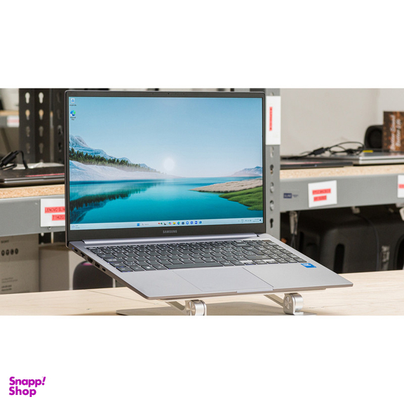 لپ تاپ 15.6 اینچ سامسونگ مدل Galaxy Book 4-Core 7 150U-16GB LPDDR5-512GB SSD-AMOLED