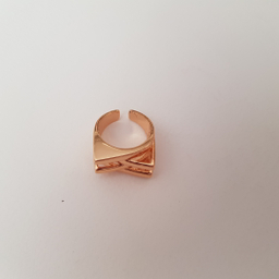 انگشتر زنانه وای اس ایکس طرح مربع کد 001