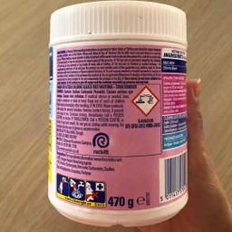 پودر لکه بر ونیش مدل oxi action مناسب لباس سفید