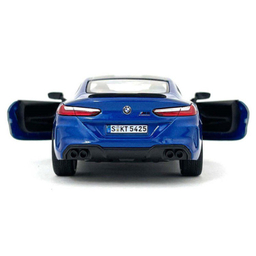ماشین بازی کودک کینزمارت مدل BMW M8 Competition Coupe کد KT5425