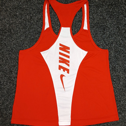 ست تاپ و شلوارک و اسکارف ورزشی مردانه کد 1541 رنگ قرمز