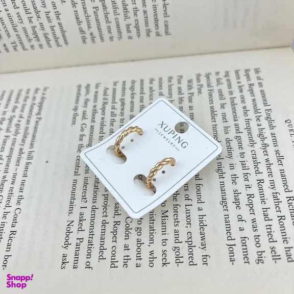 گوشواره زنانه طرح پیچی برجسته کد 45