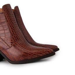 بوت زنانه چرم آگوست مدل 117002 CROCO B