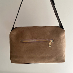 کیف رودوشی زنانه مدل نیوا