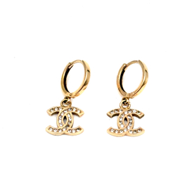 گوشواره طلا 18 عیار زنانه طرح شنل کد 2898