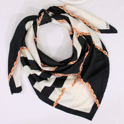 روسری زنانه آنالیا مدل ابریشم دست دوز طرح زنجیری کلاسیک کد ana-2821