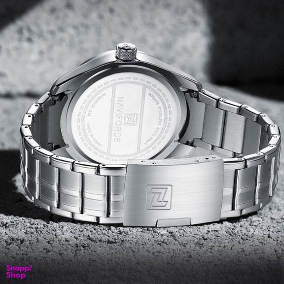 ساعت عقربه ای مردانه نیوی فورس مدل NF8032SGN رنگ نقره ای