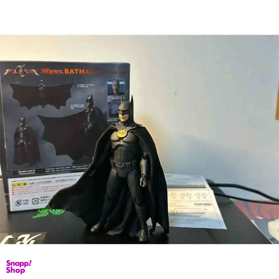 اکشن فیگور بندای مدل بتمن مایکل کیتون مدل The Batman Michael Keaton S.H.Figuarts