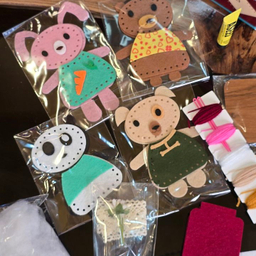 بازی آموزشی خیاط کوچولو مدل مهمونی بساز