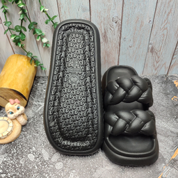 دمپایی زنانه پاپا مدل آهو کد 129610 رنگ مشکی